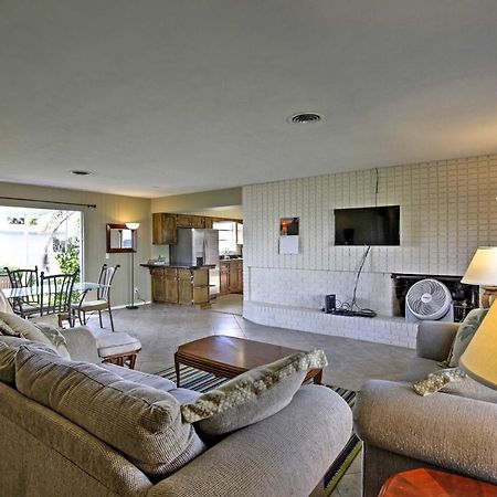 Pet-Friendly Daytona Beach Home, Walk To The Ocean ポート・オレンジ エクステリア 写真