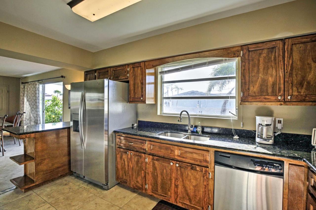 Pet-Friendly Daytona Beach Home, Walk To The Ocean ポート・オレンジ エクステリア 写真