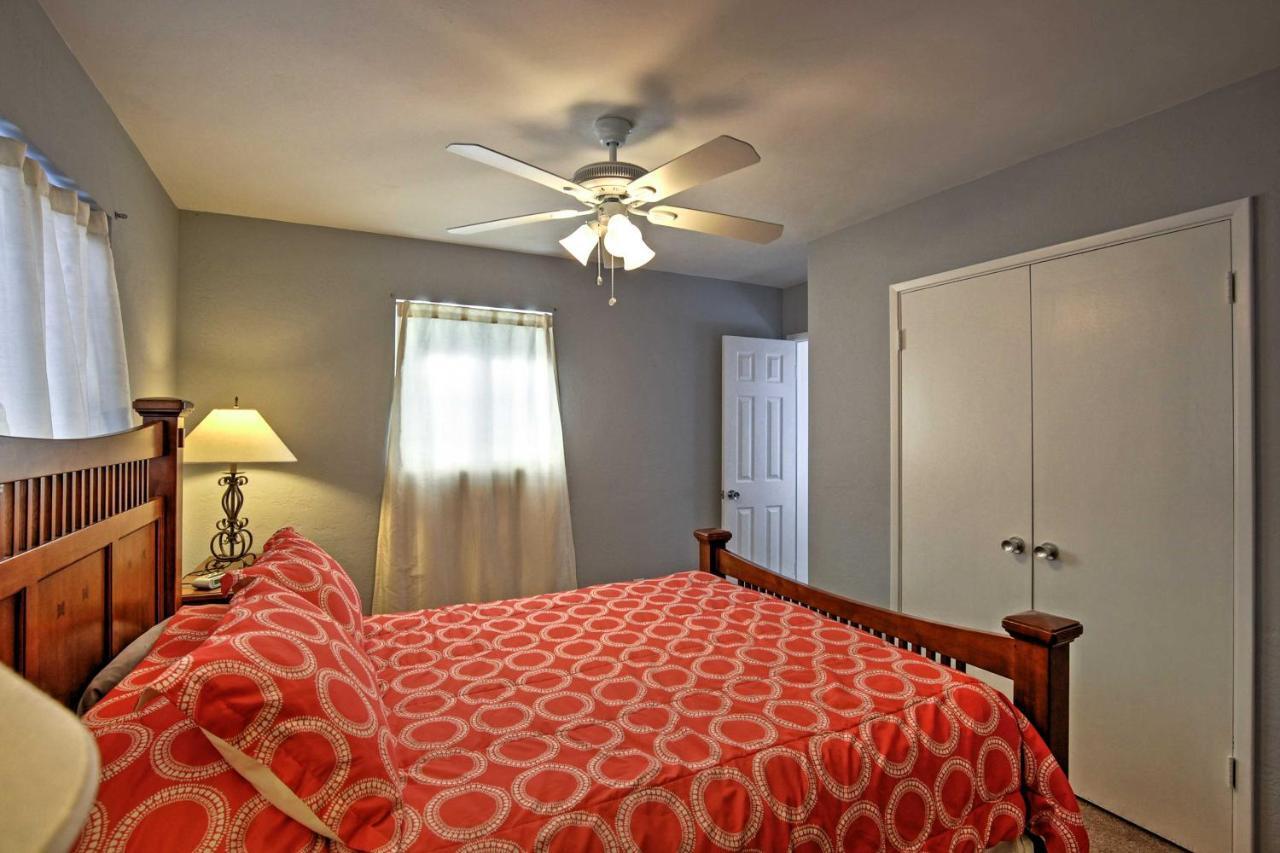 Pet-Friendly Daytona Beach Home, Walk To The Ocean ポート・オレンジ エクステリア 写真